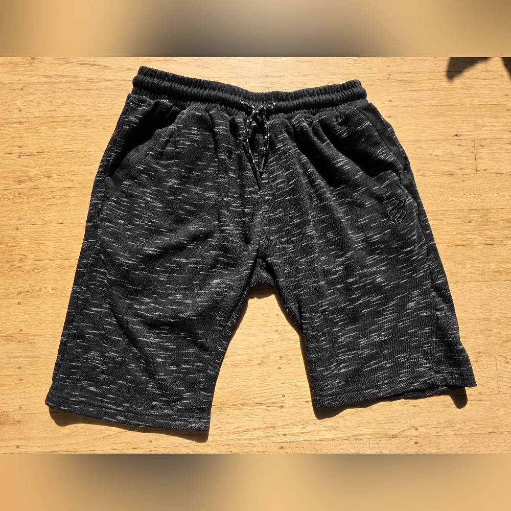 Rocawear Black & White Drawstring Shorts With Pockets Size Small EUC